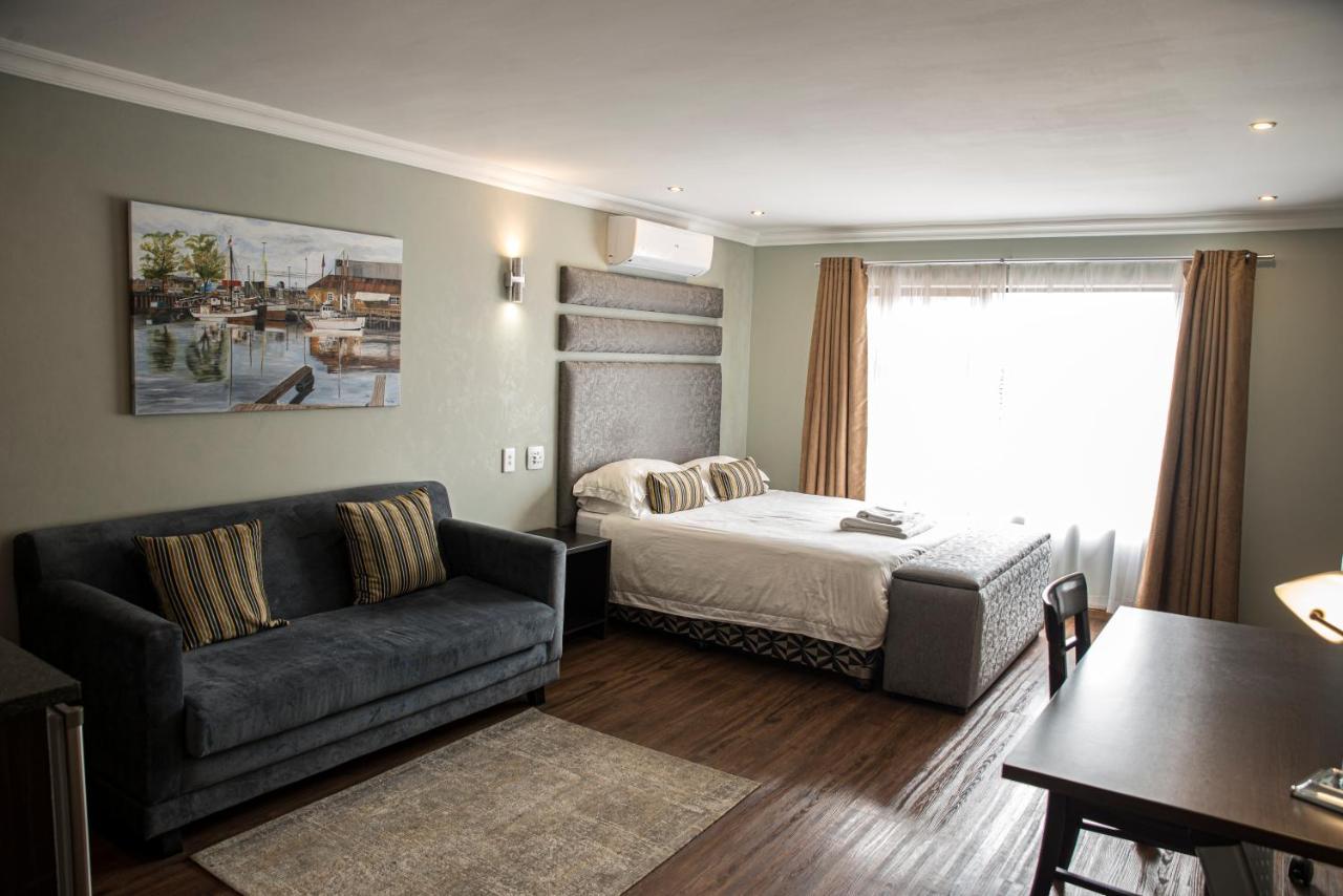 Ruth Avenue Guest House Edenvale Kültér fotó